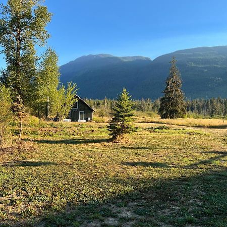 Country Home, Sleeps 6 Pets Friendly Port Alberni Extérieur photo