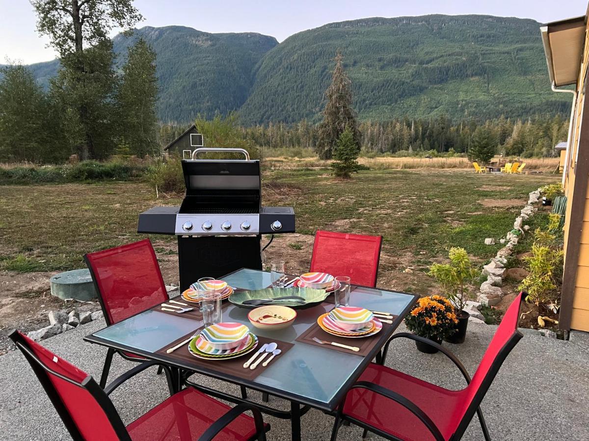 Country Home, Sleeps 6 Pets Friendly Port Alberni Extérieur photo