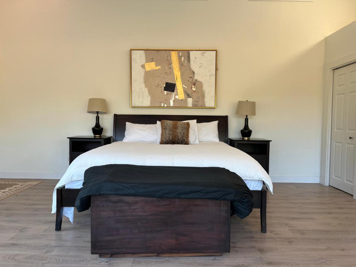 Country Home, Sleeps 6 Pets Friendly Port Alberni Extérieur photo