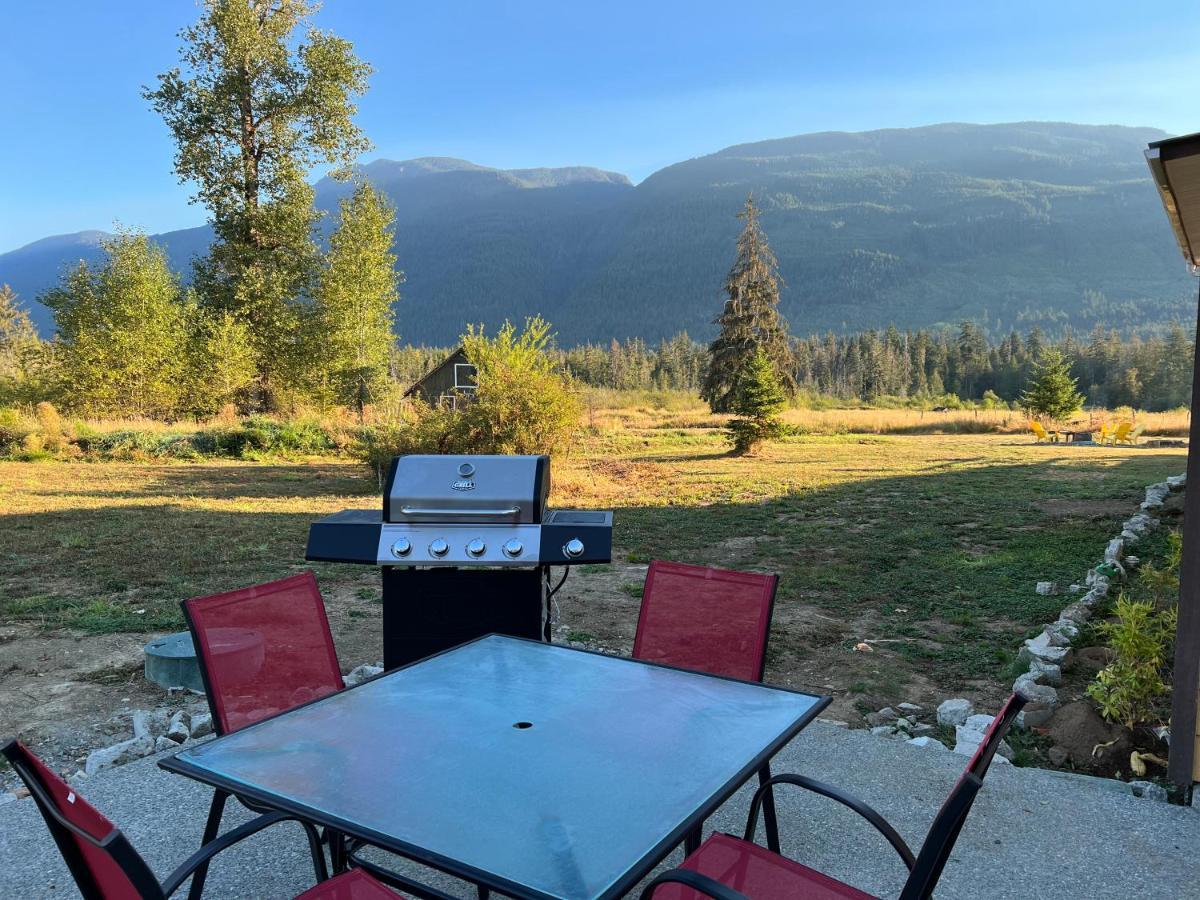 Country Home, Sleeps 6 Pets Friendly Port Alberni Extérieur photo